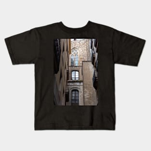 Barcelona's Gothic quarter backstreet Kids T-Shirt